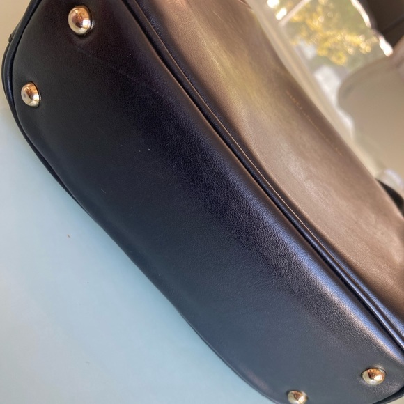 WANT LES ESSENTIALS DE LA VIE CROSSBODY LEATHER CITY BAG - Picture 8 of 10